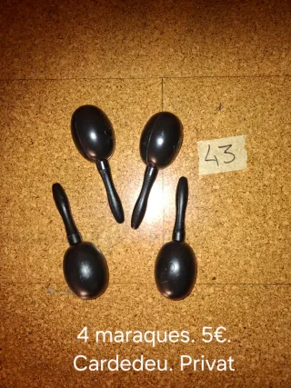 Disfraces: guantes satinados, chal, collar, danza