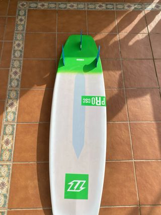 Tabla Kitesurf North Pro CSC 5'5” 24L