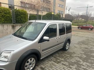 Ford Tourneo Connect 2014 tel 666217952