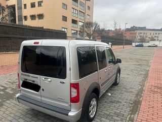 Ford Tourneo Connect 2014 tel 666217952