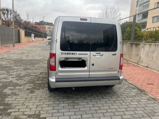 Ford Tourneo Connect 2014 tel 666217952