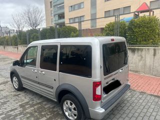 Ford Tourneo Connect 2014 tel 666217952