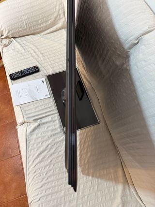 Televisor Samsung 40 pulgadas UE40D5500 (se apaga)