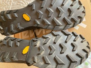 NNORMAL Kjerag Brut Black Zapatillas Trail Running