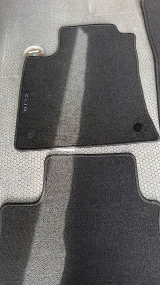 Alfombrillas coche CLIO