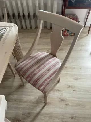 Mesa comedor y 8 sillas