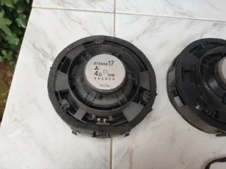 4 altavoces Mitsubishi Outlander 2008