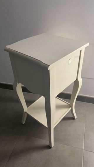 Mesita auxiliar/noche de madera