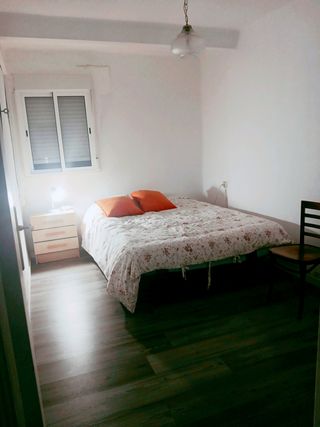 Alquilo habitación a MUJER en Mairena del Aljarafe