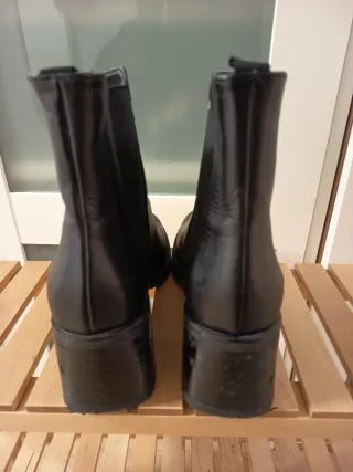 Botines tacón Camila negros