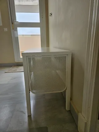 Mesa TV Blanca. Modelo Nettorp