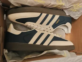 Zapatillas Adidas Samba Talla 41 Crema y Azul