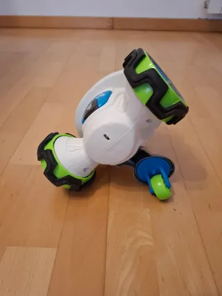 Robot infantil Fisher-Price(robot Roby)