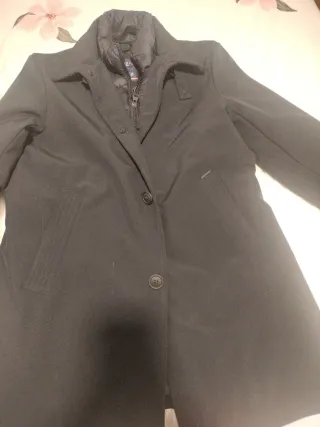 Abrigo de hombre color negro