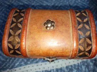 Baúl Decorativo Vintage Madera y Metal