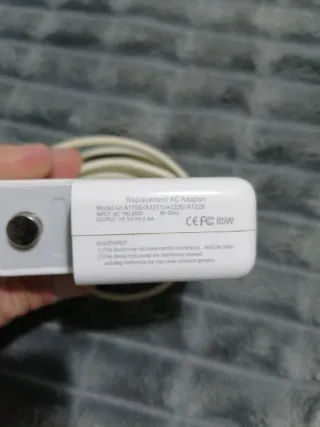 Adaptador AC 85W