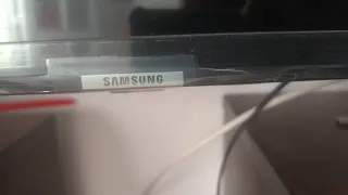 Televisor Negro smart tv 65 pulgadas