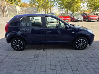 Dacia Sandero Hibrido GLP 1.4 75 CV Etiqueta ECO