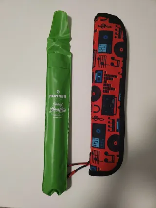 Flauta Hohner con funda y limpiador