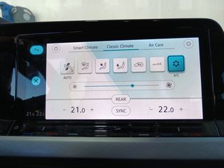 Volkswagen Golf Life