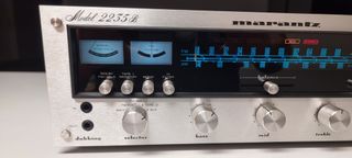 Amplificador HiFi Marantz Model 2235B (1975)
