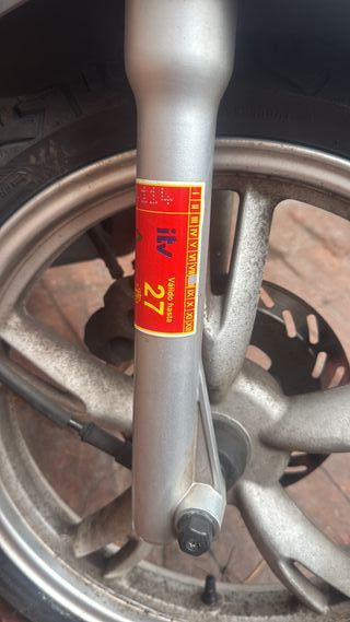 Peugeot Tweet 125cc Scooter Automática