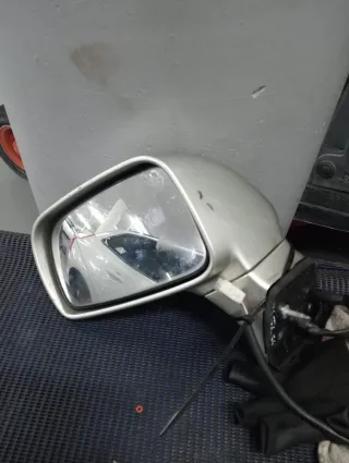 Retrovisor Toyota Corolla Verso