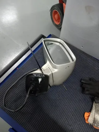 Retrovisor Toyota Corolla Verso