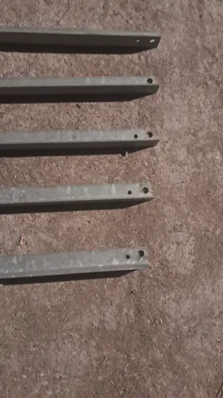 Barras galvanizadas metálicas