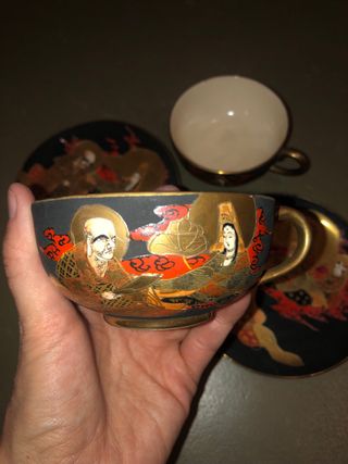 2 Tazas y Platillos Satsuma Meiji muy originales