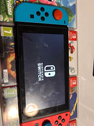 Nintendo Switch con 6 juegos