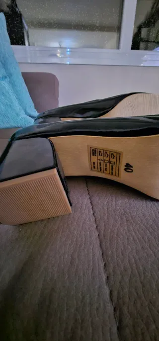 Zapatos de tacón negros talla 40