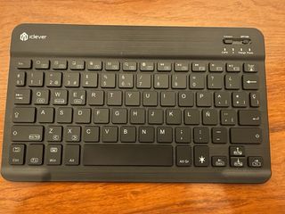 Teclado Inalámbrico tamaño tablet iClever Negro