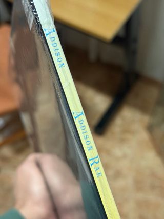 Addison Rae Vinilo Amarillo Jaspeado