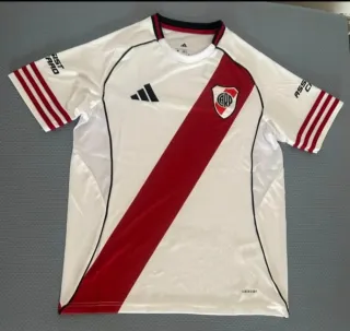Camisetas de Selecciónes y Ligas.