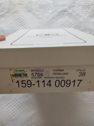 Botines de piel negros