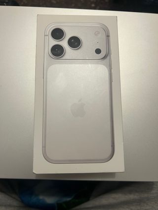 iPhone 17 Pro 256GB Argento Libero