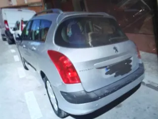 Peugeot 308 2011
