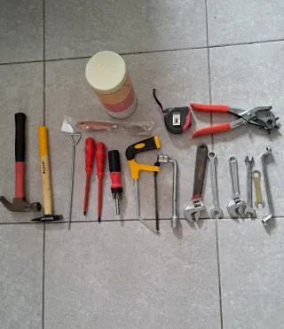 Lote de herramientas para el hogar