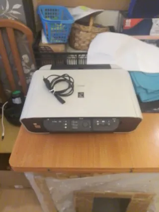 Impresora Escáner CANON PRIXMA MP140.