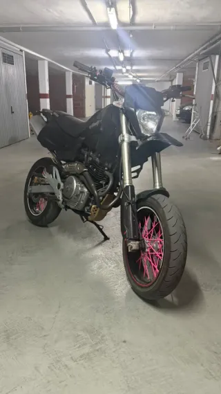 Honda FMX 650cc Supermotard