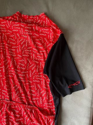 Maillot Ciclismo Ekoi Rojo y Negro
