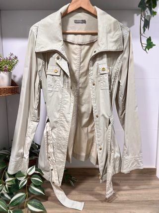 Chaqueta Trench In Extenso Beige (Talla L)