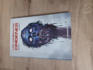 Novelas gráficas y comics