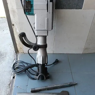 Martillo Demoledor Makita Nuevo