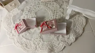 Pack 2 Cajas Regalo Miniatura Casa Muñecas 1:12