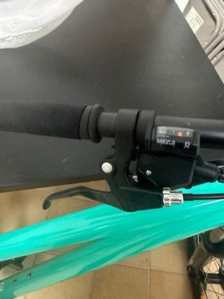 Bicicleta Montaña + Casco Nuevo con etiqueta