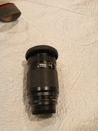 Objetivo Nikon AF NIKKOR