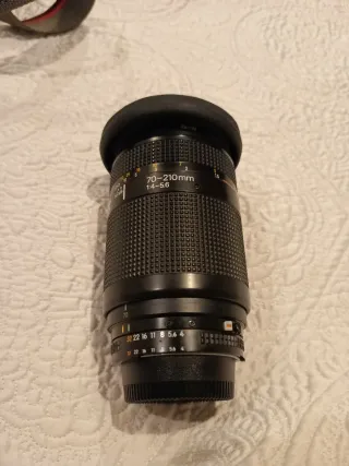 Objetivo Nikon AF NIKKOR