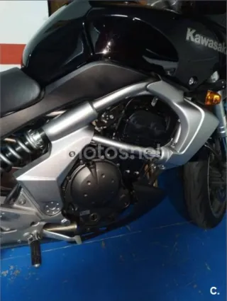 Kawasaki Versys 650cc, 64 cv  01/2007,